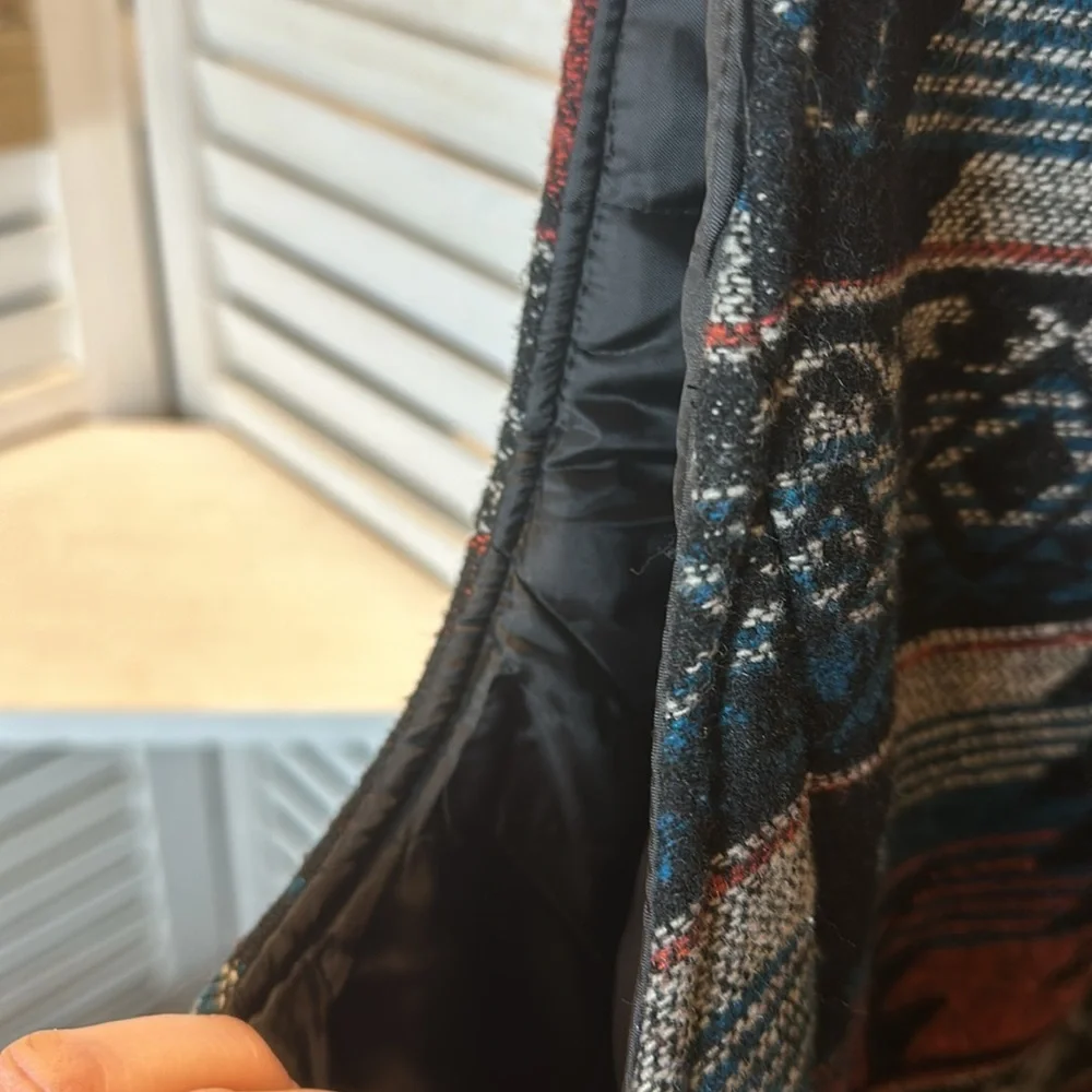 Ruff Hewn Thick Southwestern Style Vest - Picture 5 of 5